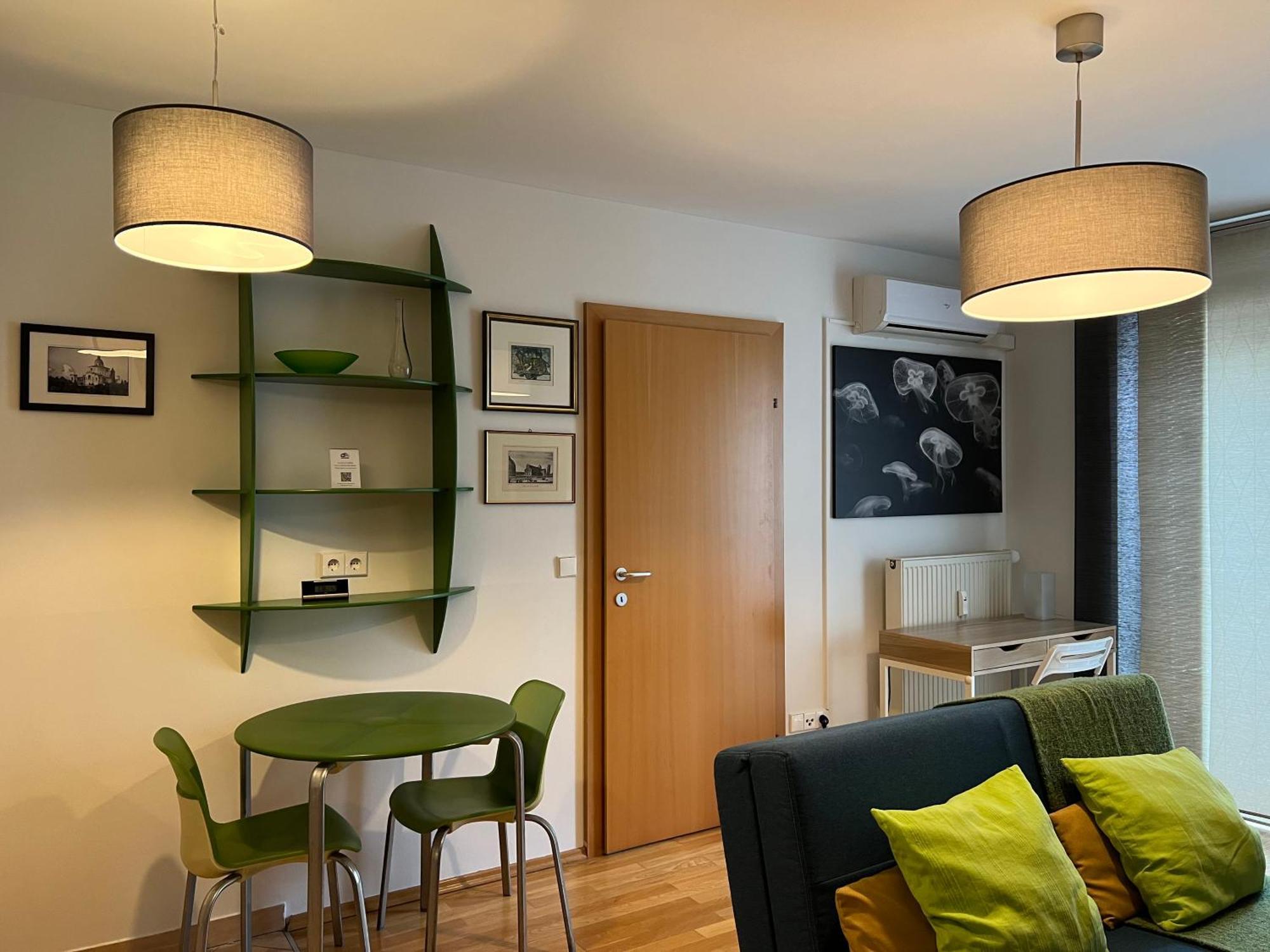 Feels-Like-Home Apt @ Praterstern Vienna Esterno foto